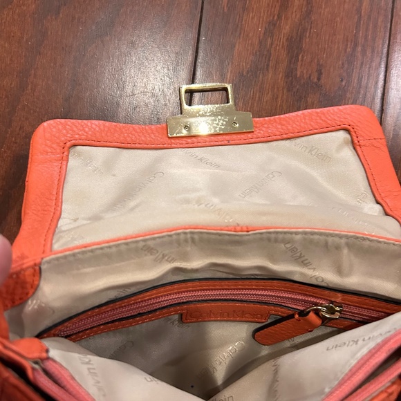 Lot of 2 Calvin Klein Purses Spring color small ladylike Quilted Coral Cream - Picture 5 of 6